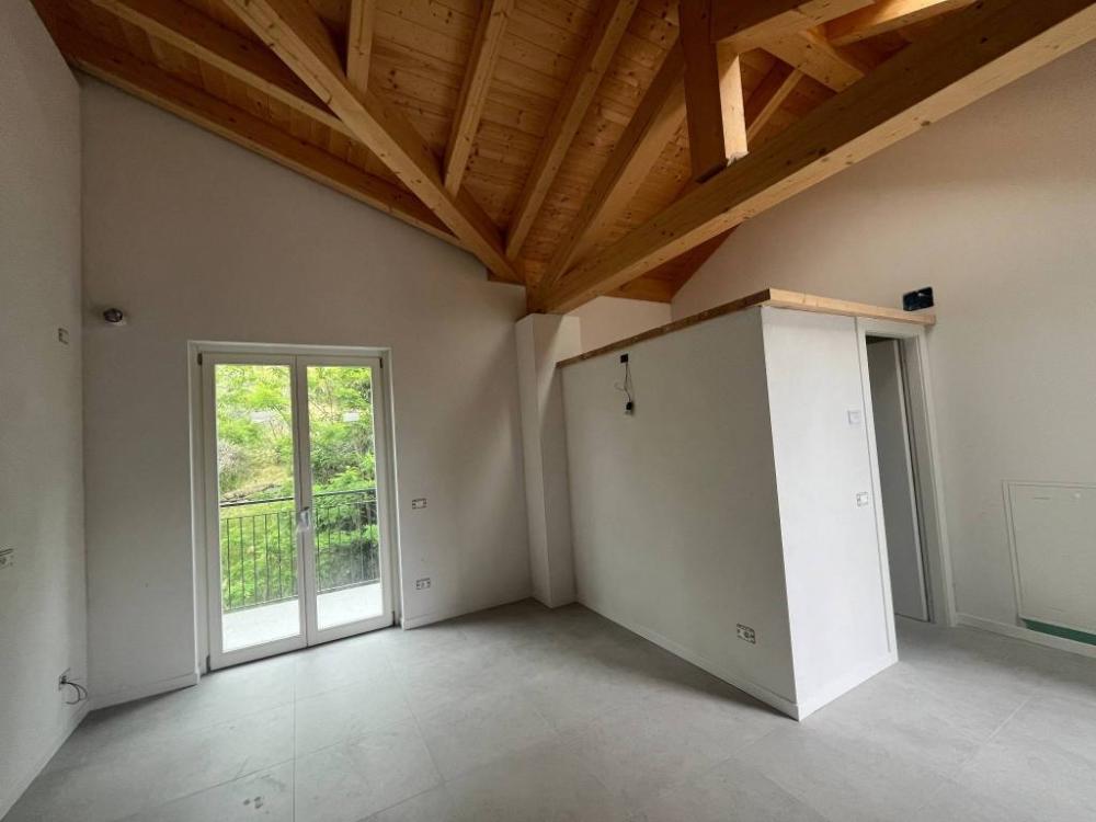 appartamento in vendita a Sondrio in zona Mossini