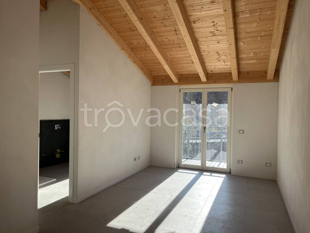 appartamento in vendita a Sondrio in zona Mossini