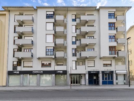 appartamento in vendita a Sondrio in zona Centro Città