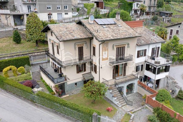 casa indipendente in vendita a Sondrio in zona Mossini