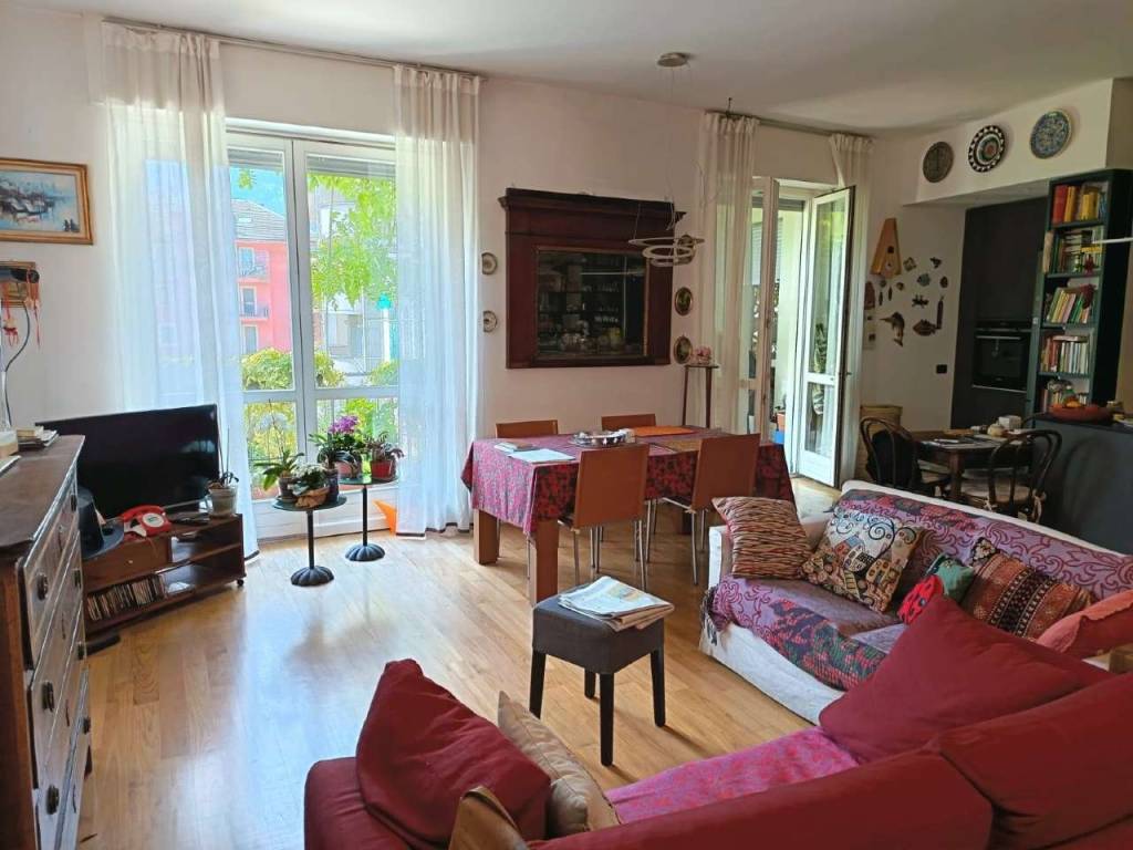 appartamento in vendita a Sondrio in zona Centro Città
