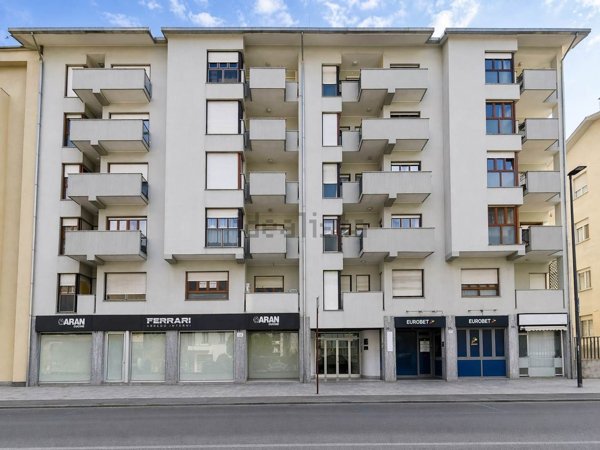 appartamento in vendita a Sondrio in zona Centro Città