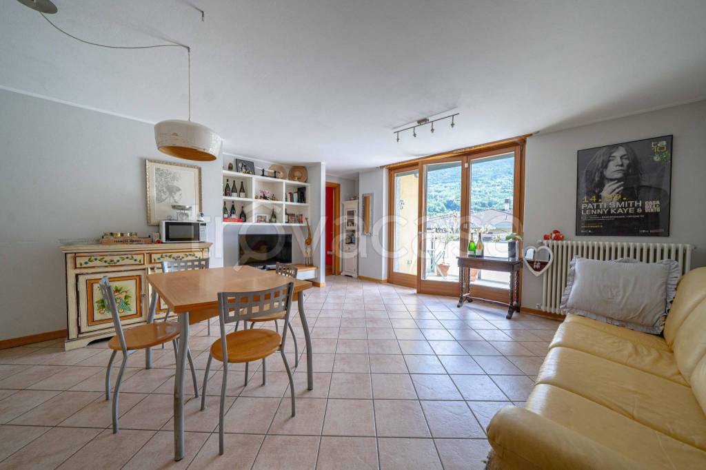 appartamento in vendita a Sondrio