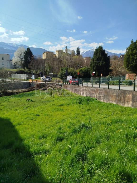terreno agricolo in vendita a Sondrio in zona Mossini