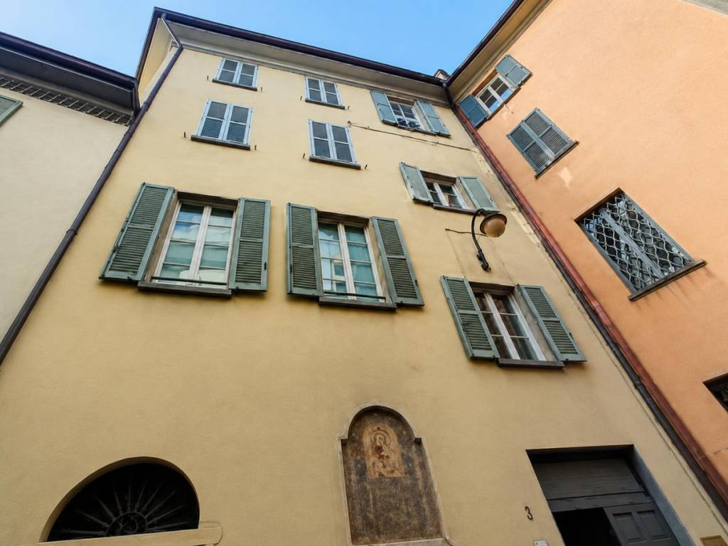 ufficio in vendita a Sondrio