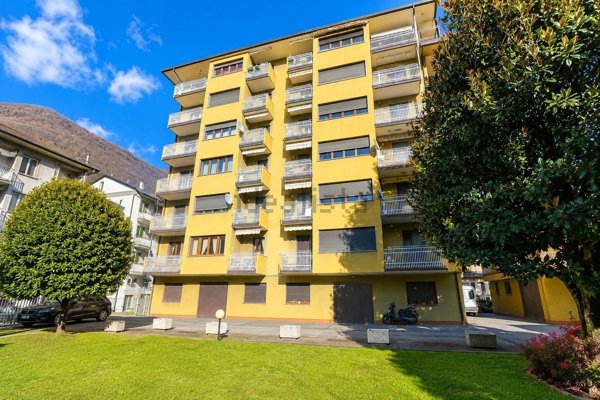 appartamento in vendita a Sondrio in zona Centro Città