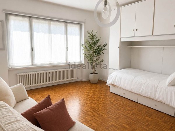 appartamento in vendita a Sondrio in zona Centro Città