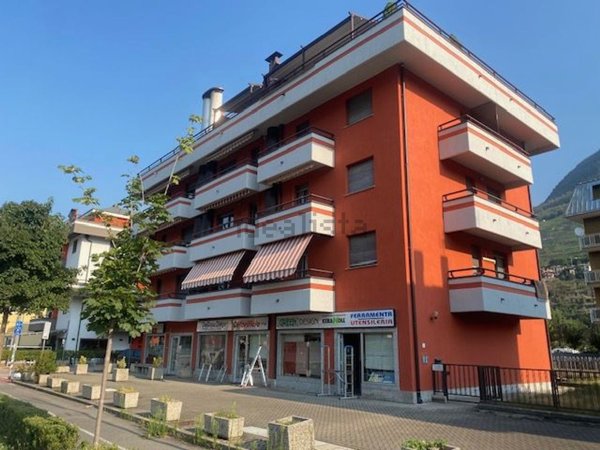 appartamento in vendita a Sondrio in zona Ospedale