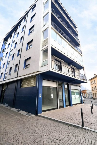 appartamento in vendita a Sondrio in zona Centro Città