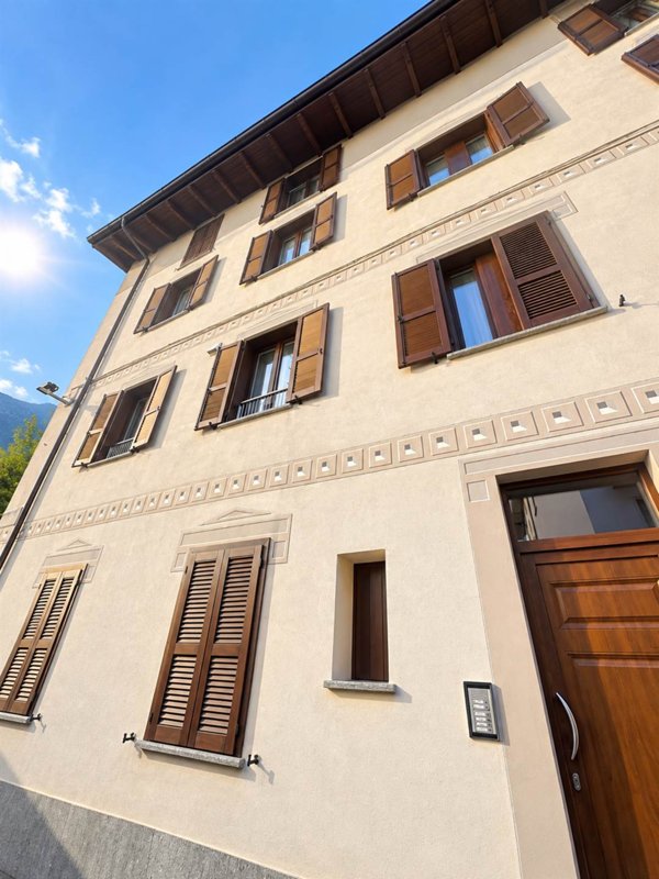 appartamento in vendita a Sondrio in zona Centro Città
