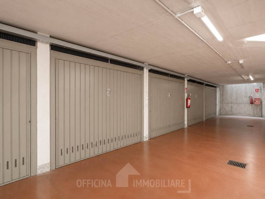 box auto in vendita a Sondrio in zona Ospedale