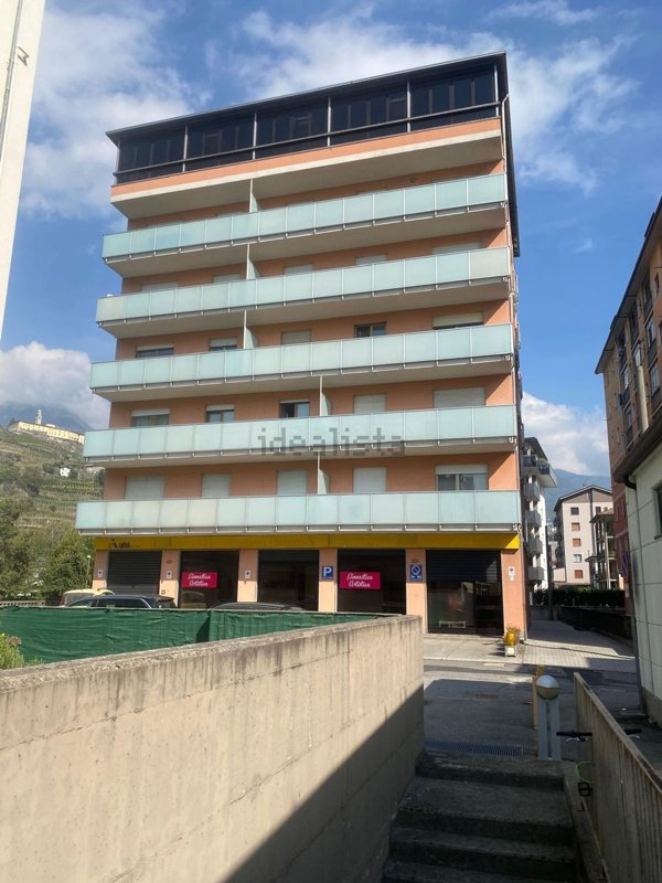 appartamento in vendita a Sondrio in zona Viale Milano