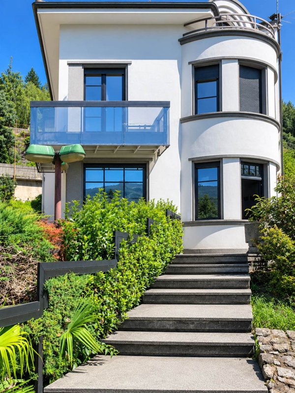 casa indipendente in vendita a Sondrio in zona Centro Città