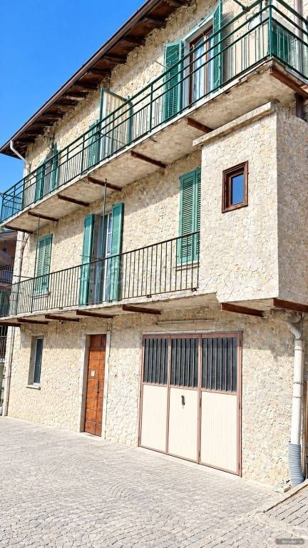 appartamento in vendita a Sondrio in zona Lungo Mallero