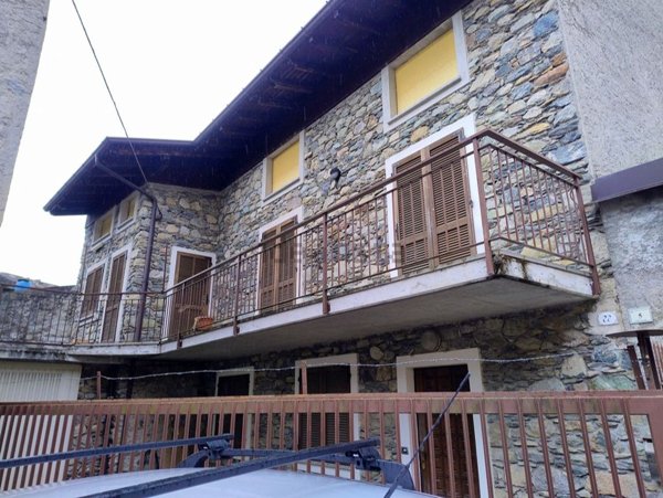 appartamento in vendita a Sondrio in zona Centro Città