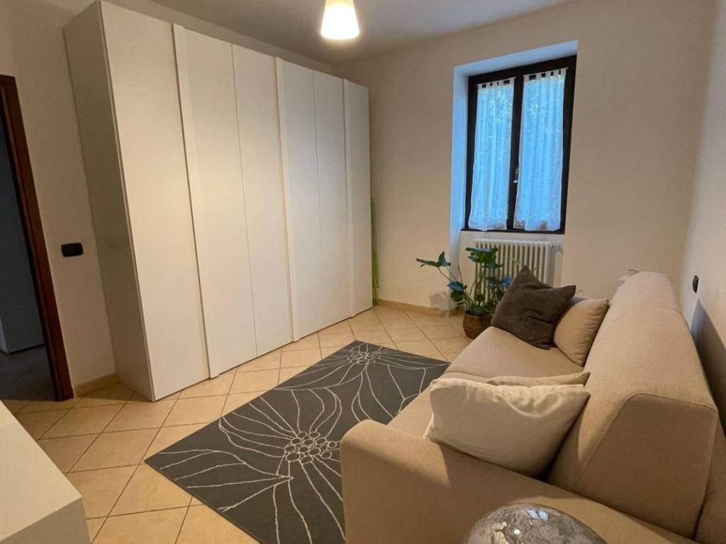 appartamento in vendita a Sondrio in zona Centro Città