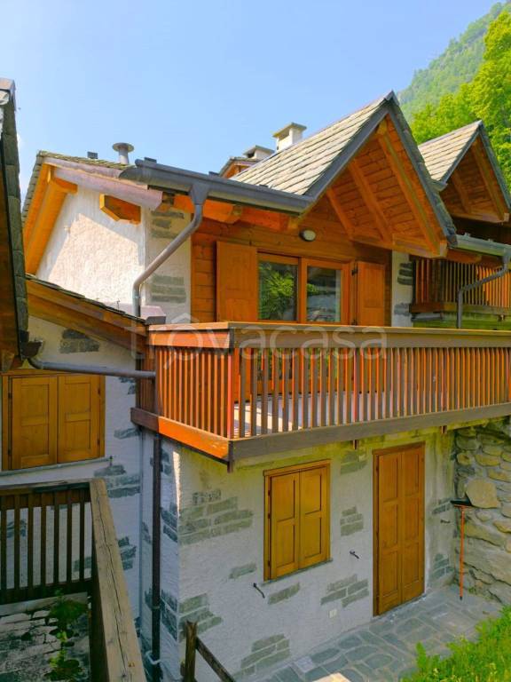 appartamento in vendita a Spriana