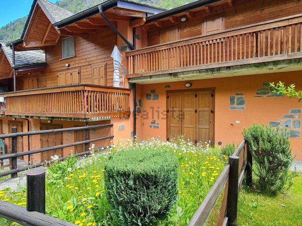 appartamento in vendita a Spriana