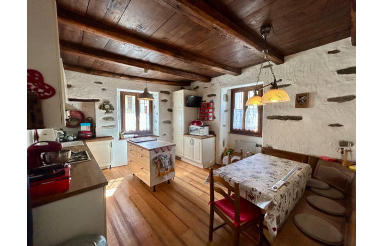 casa indipendente in vendita a Spriana
