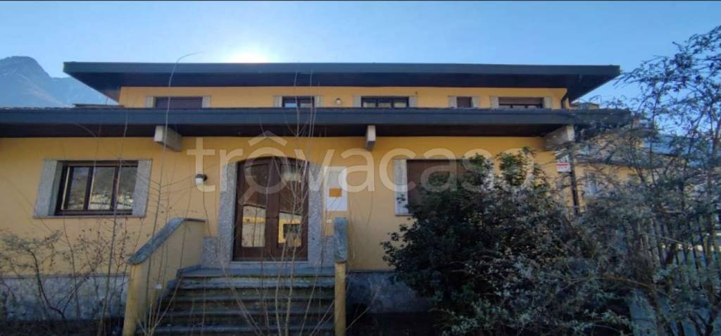 appartamento in vendita a Talamona