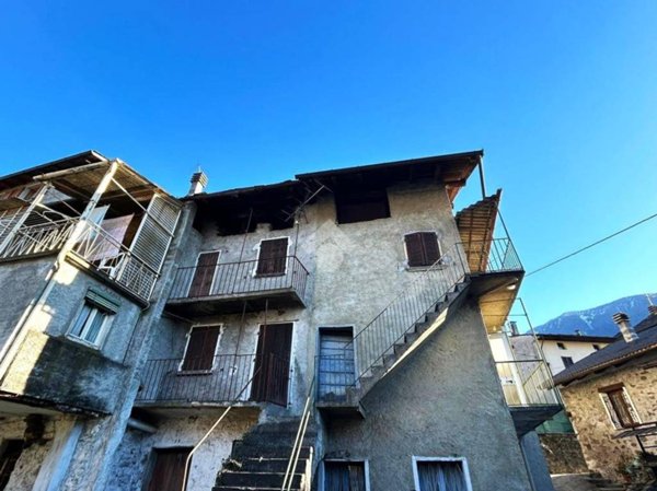 appartamento in vendita a Talamona