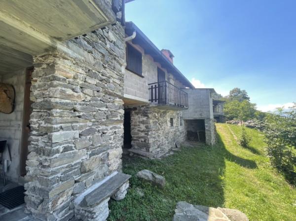 casa indipendente in vendita a Talamona