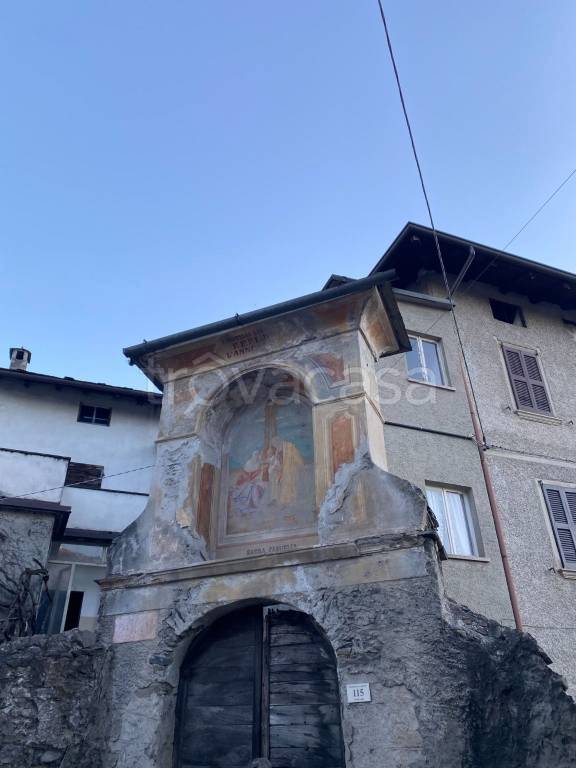 casa indipendente in vendita a Talamona