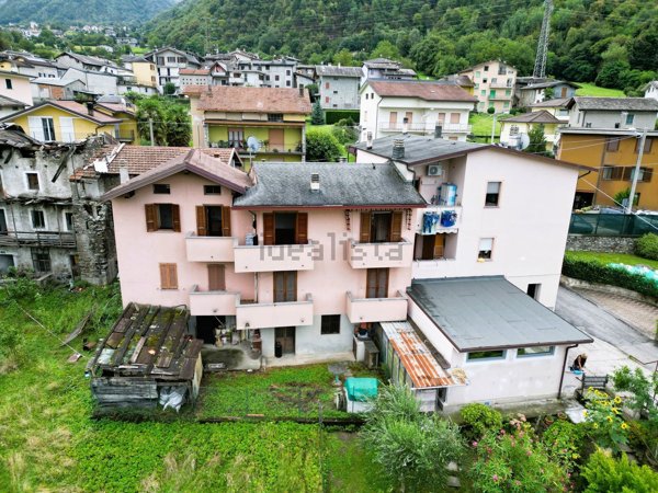 casa indipendente in vendita a Talamona