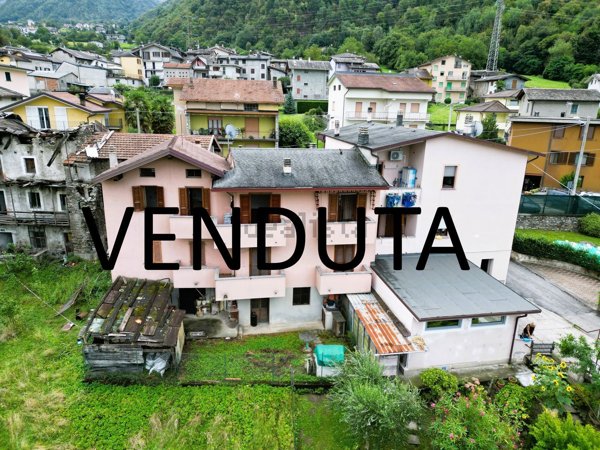 casa indipendente in vendita a Talamona