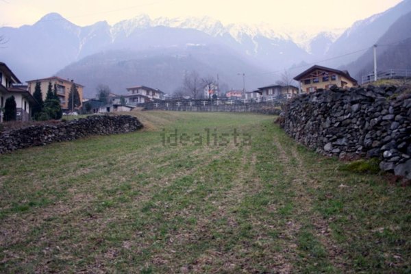terreno edificabile in vendita a Talamona