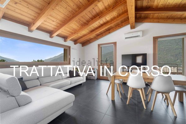casa indipendente in vendita a Talamona