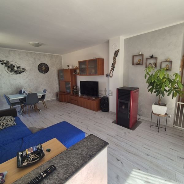 casa indipendente in vendita a Talamona