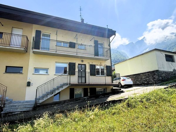 casa indipendente in vendita a Talamona