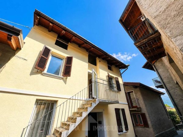 appartamento in vendita a Talamona