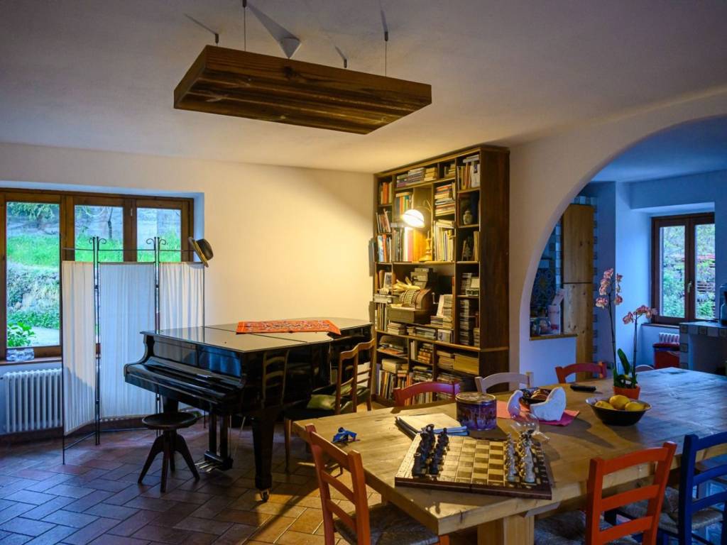 casa indipendente in vendita a Teglio