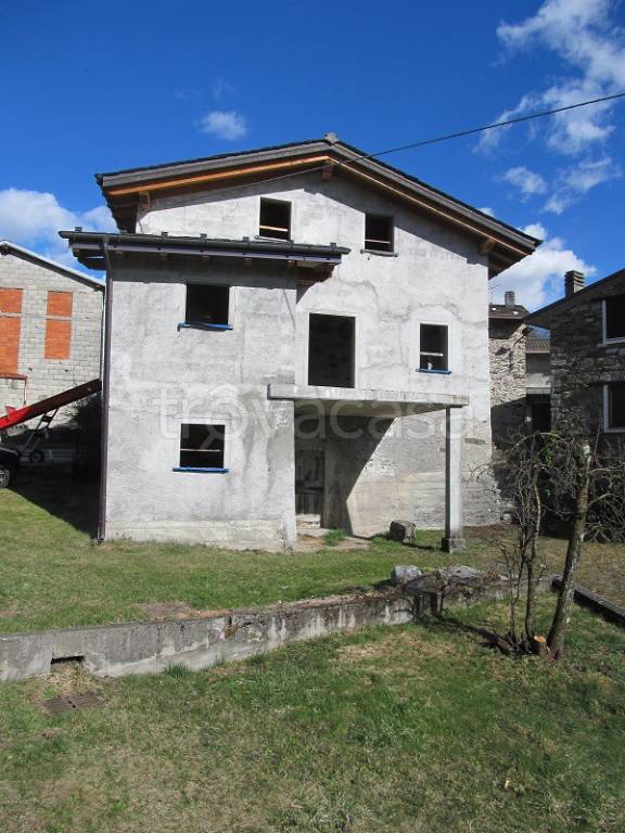 appartamento in vendita a Teglio