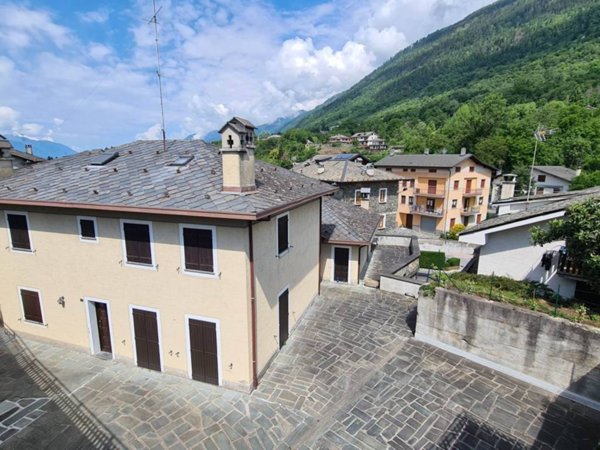 appartamento in vendita a Teglio