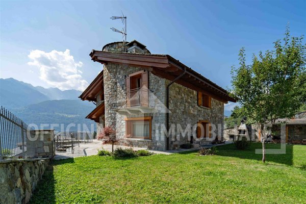 casa indipendente in vendita a Teglio