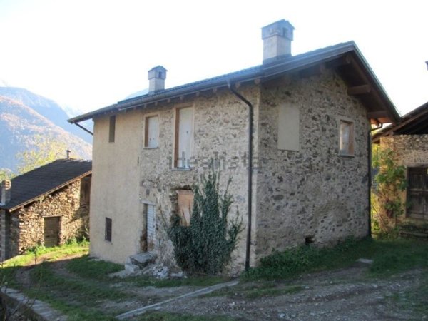 appartamento in vendita a Teglio