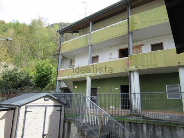 casa indipendente in vendita a Teglio