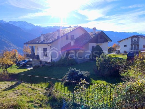 casa indipendente in vendita a Teglio