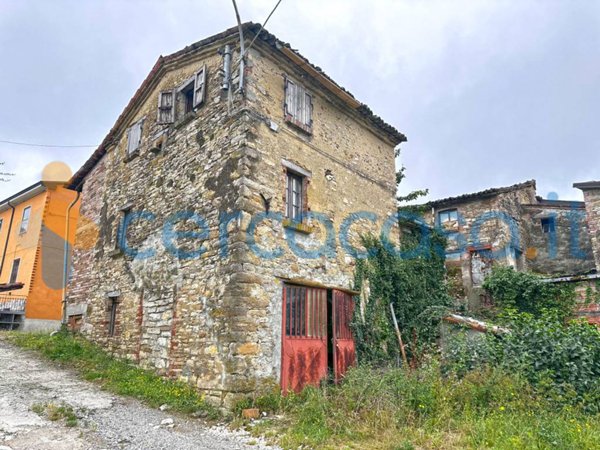 casa indipendente in vendita a Teglio