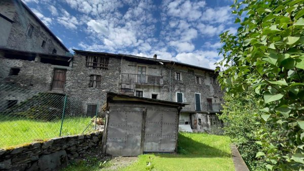 appartamento in vendita a Teglio