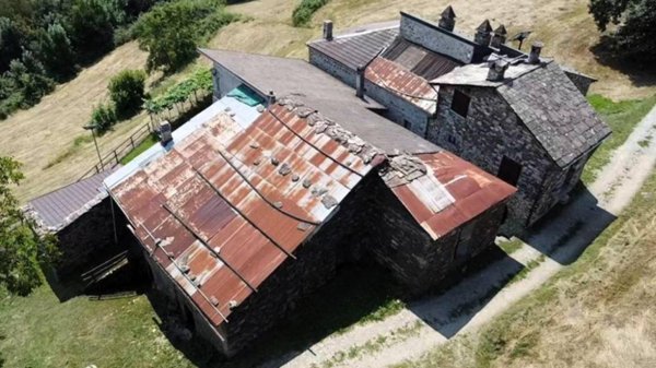 casa indipendente in vendita a Teglio