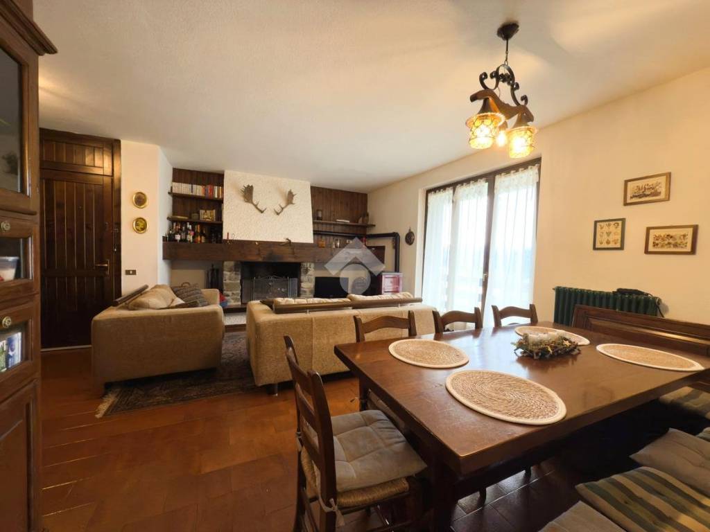 appartamento in vendita a Teglio