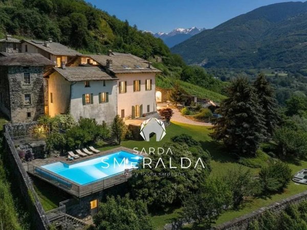 villa in vendita a Teglio