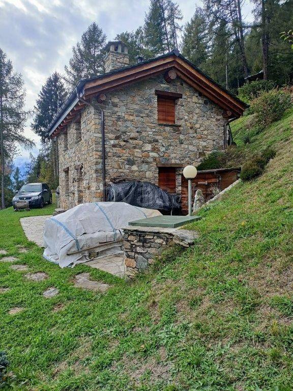 casa indipendente in vendita a Teglio
