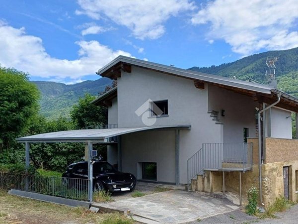casa indipendente in vendita a Teglio in zona Tresenda