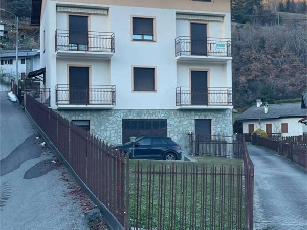 intera palazzina in vendita a Teglio