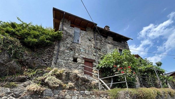 casale in vendita a Teglio